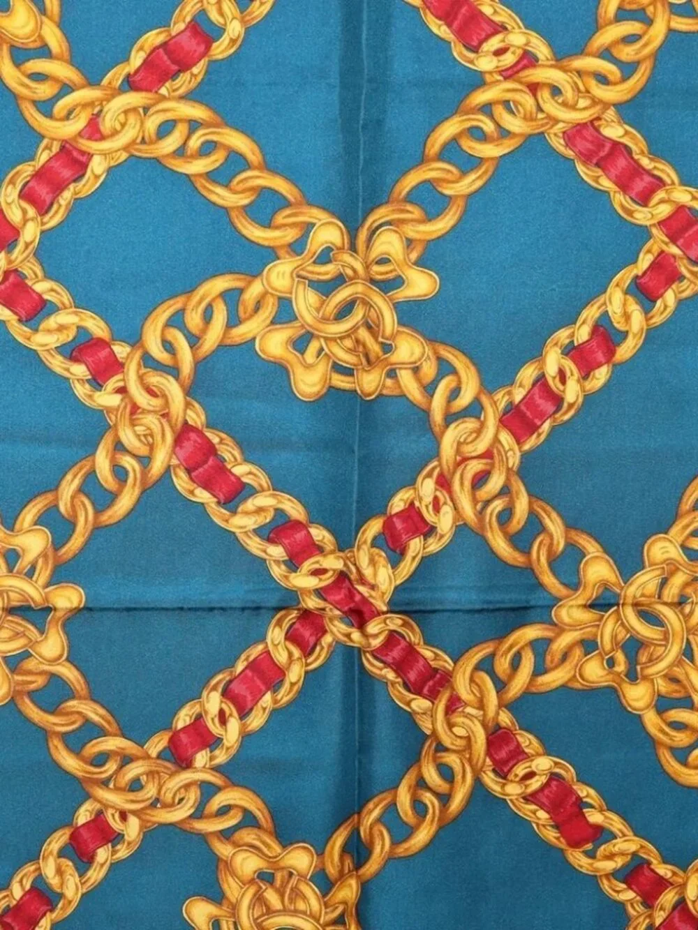CHANEL brand	chanel color	blue